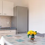 Διαμέρισμα Mirjana * Location And Close To