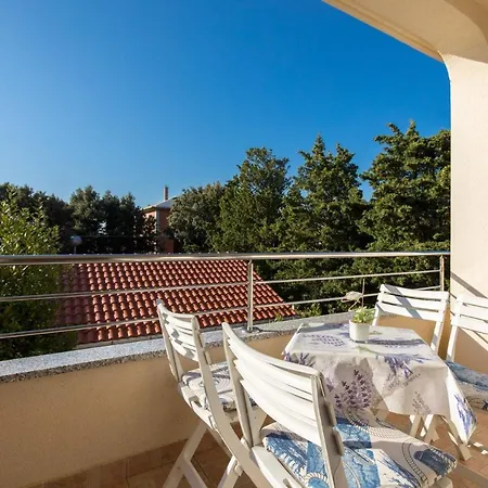 Mirjana * Location And Close To Apartment