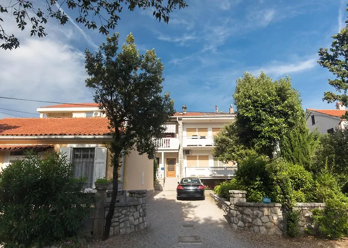 아파트 Mirjana * Location And Close To *